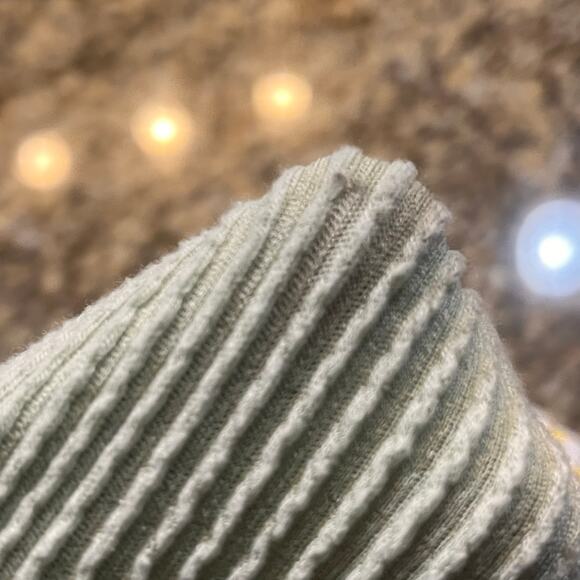 Moa Moa Women Small Baby Girl Daisy Flower-Appliqued Cropped Tank Top festival - Picture 5 of 7